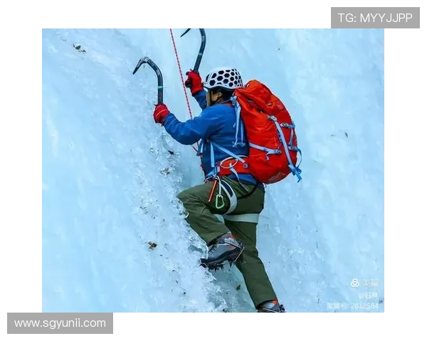 俄罗斯选手刷新国际攀冰速度赛世界纪录展现极限冰壁挑战实力